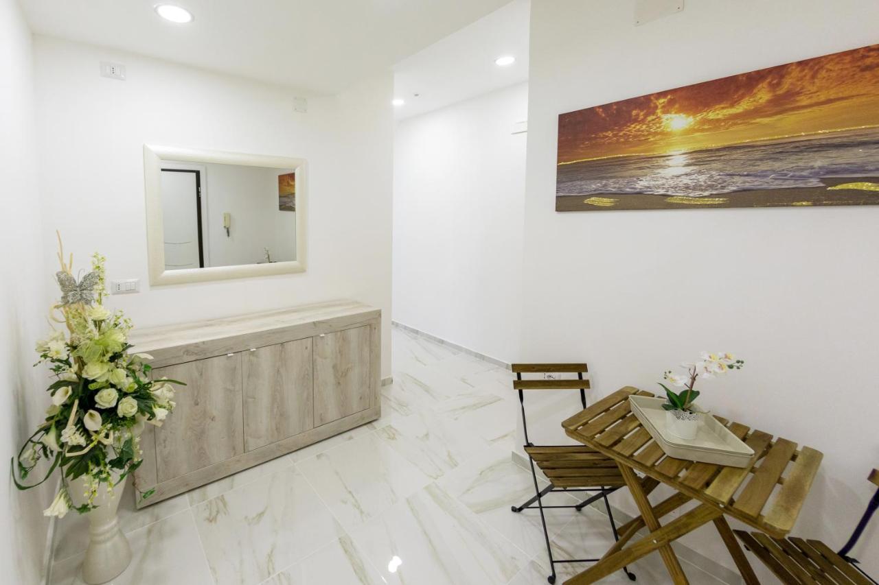 B&B Mary Sant'Elia Naples Exterior photo